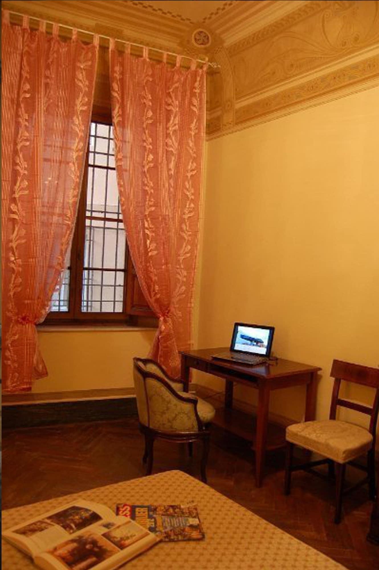 Antica Piazza Dei Miracoli Couette-café 3*